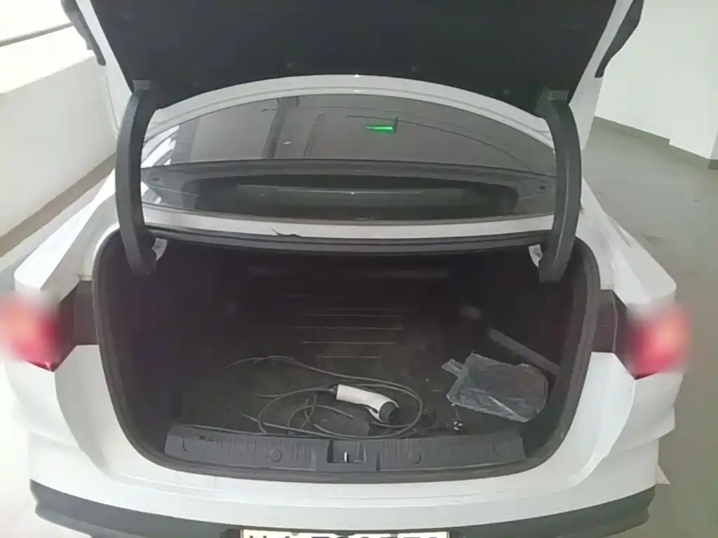 BYD Qin L — миниатюра 19