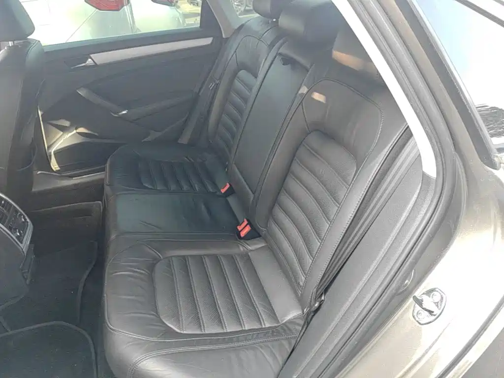 Volkswagen Passat — миниатюра 22