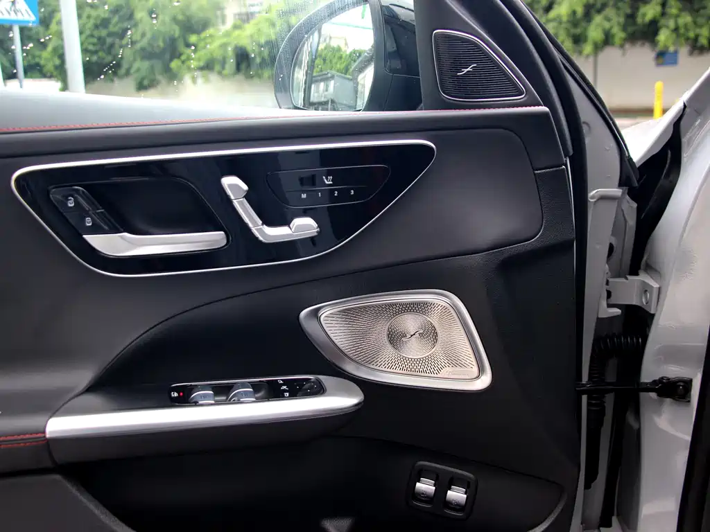 MERCEDES-BENZ C CLASS AMG NEW ENERGY