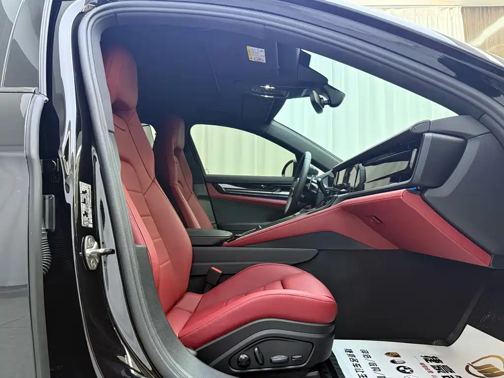 Porsche Panamera — миниатюра 12