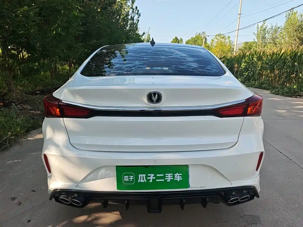 Changan Eado — миниатюра 6