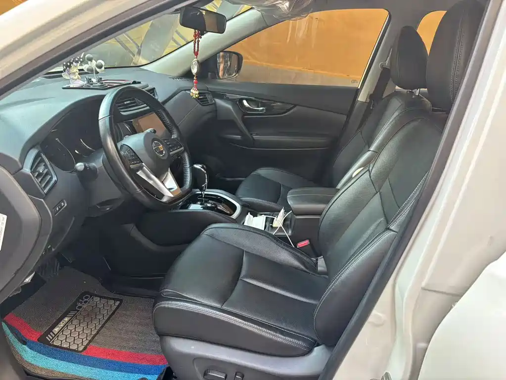 Nissan X-Trail — миниатюра 2