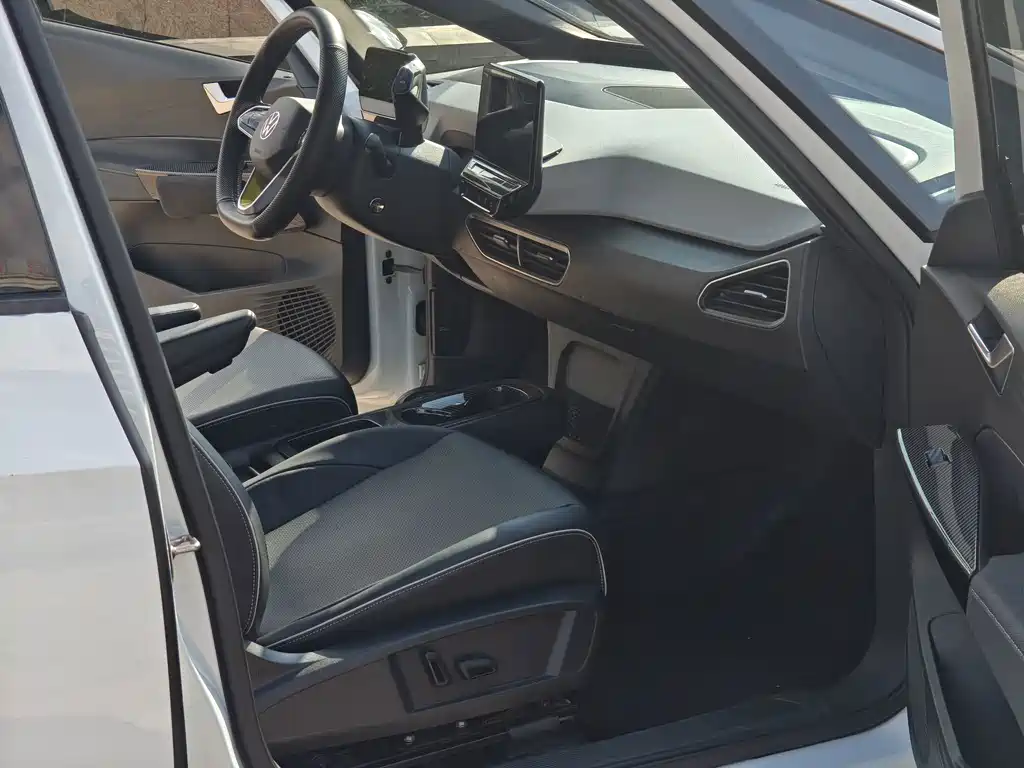 Volkswagen ID.3 — миниатюра 6