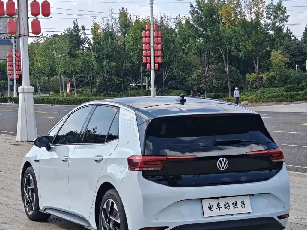 Volkswagen ID.3 — миниатюра 7