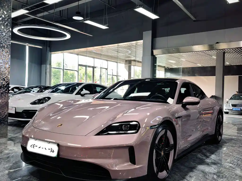 Porsche Taycan