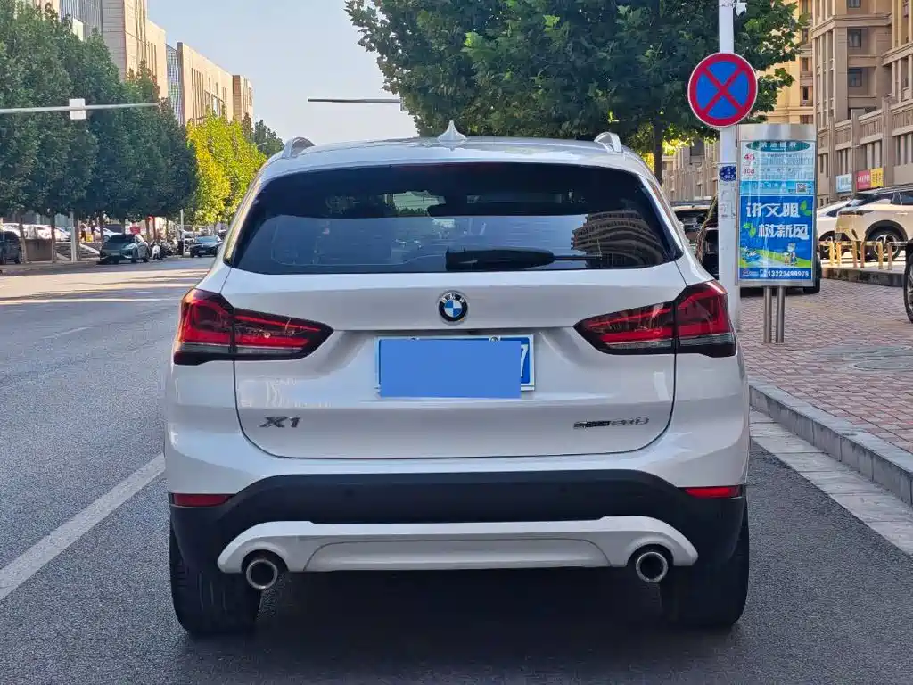 BMW X1 — миниатюра 11