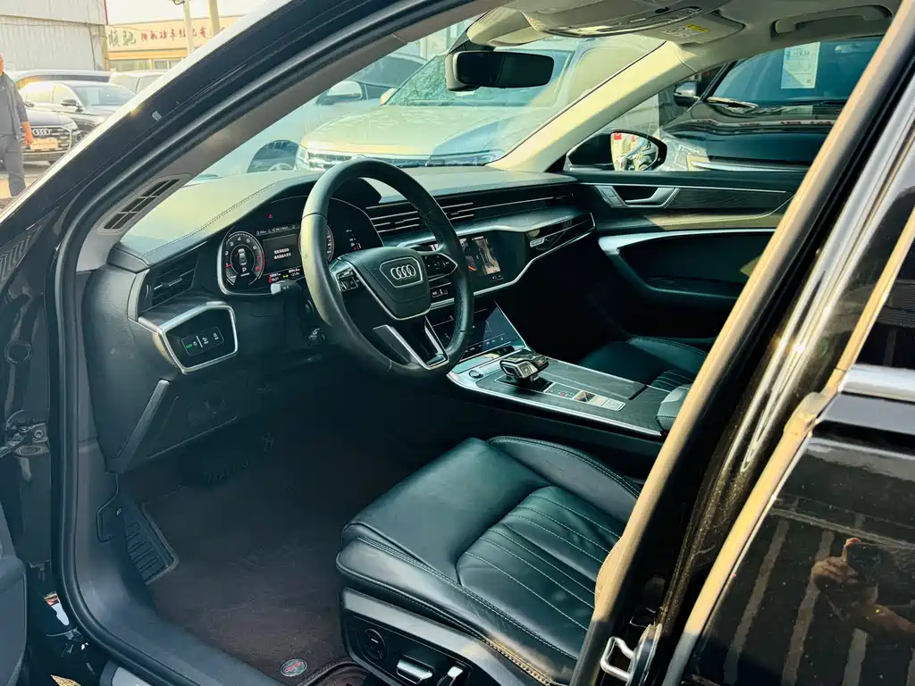 Audi A6L 2023 45 TFSI quattro