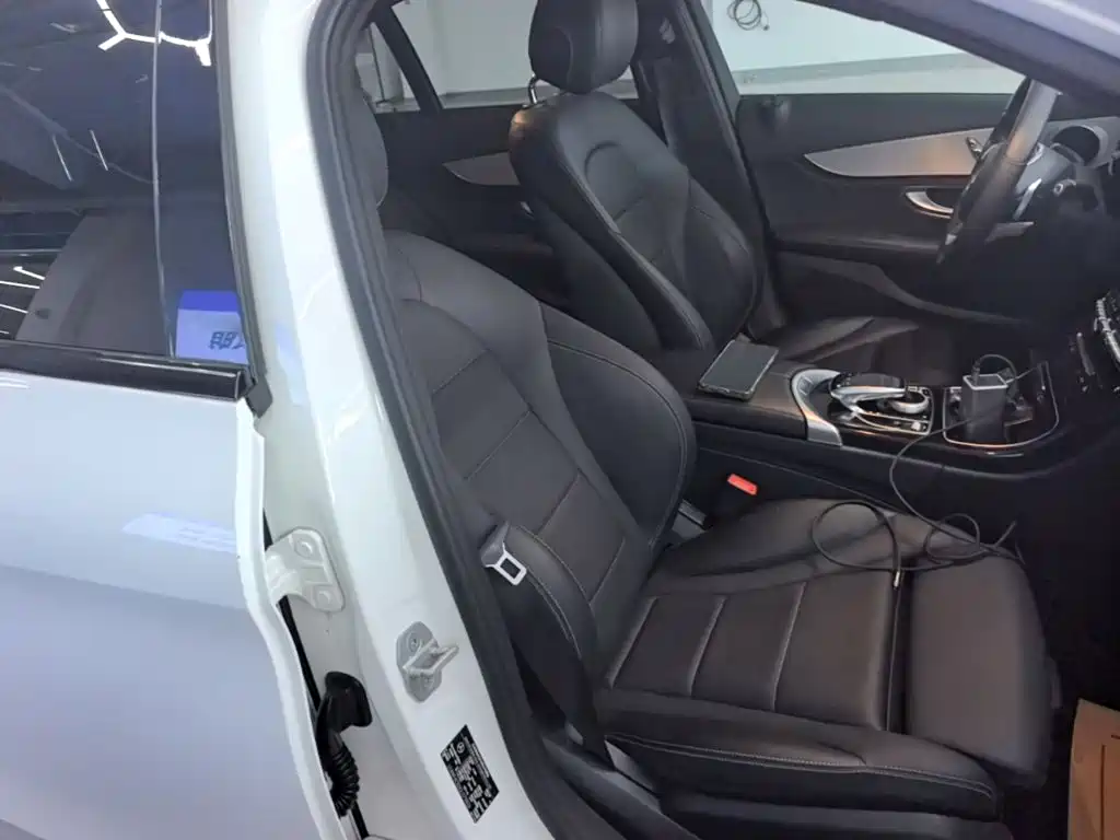 Mercedes-Benz C-Class — миниатюра 25
