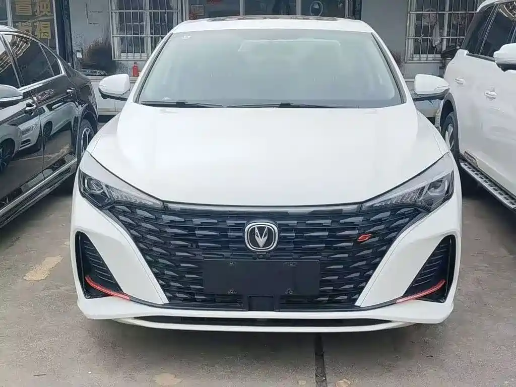 2023 Changan Eado - zdjęcie 1 z 11