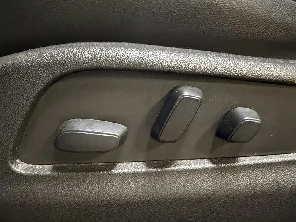 Cadillac XT4 — миниатюра 18
