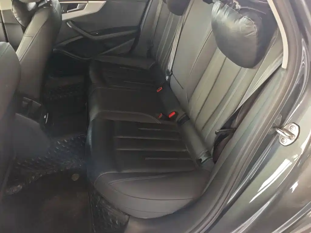 Audi A4L — миниатюра 17