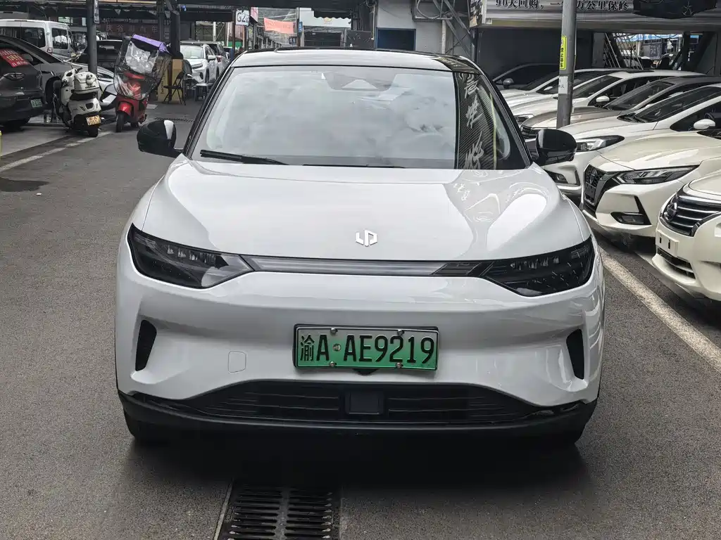 Leapmotor Leapmotor C11 — миниатюра 2
