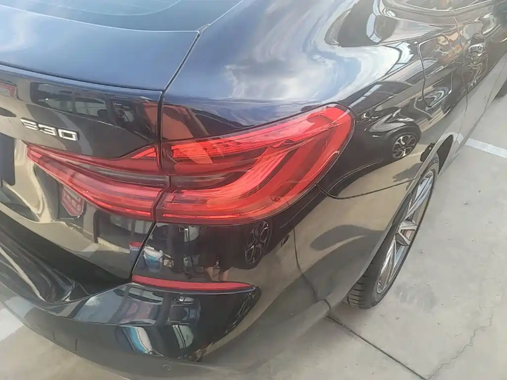 BMW 6 Series GT — миниатюра 8
