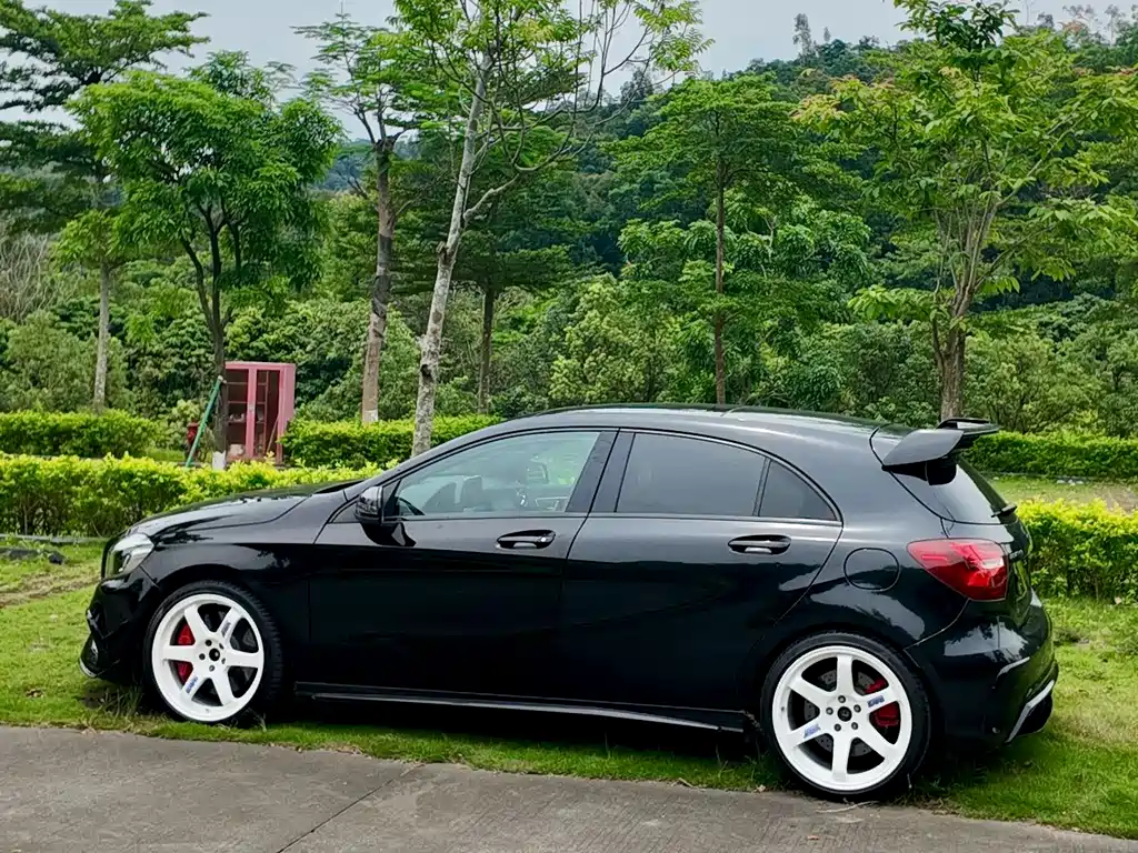 Mercedes-Benz A-Class AMG (Import) AMG A 45 4MATIC, фото 12