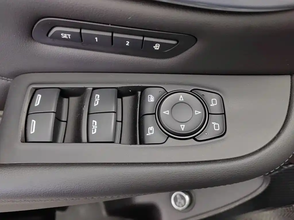 Buick Enclave — миниатюра 9