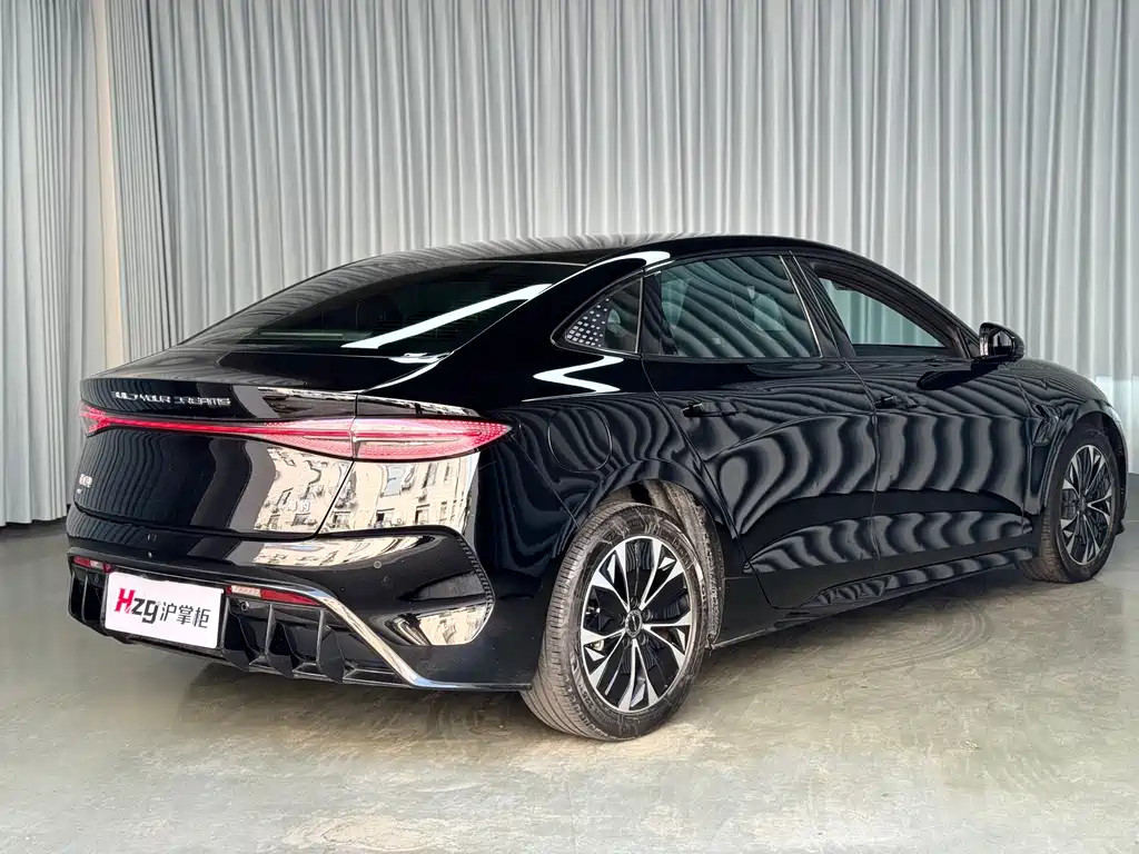 BYD Seal — миниатюра 9