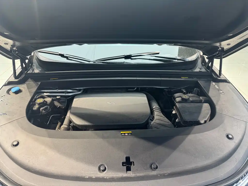 Li Auto Li L6 — миниатюра 5