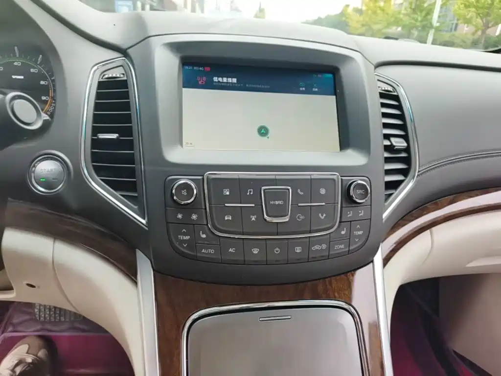 Roewe e950 — миниатюра 13