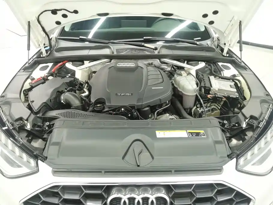 Audi A4L — миниатюра 10
