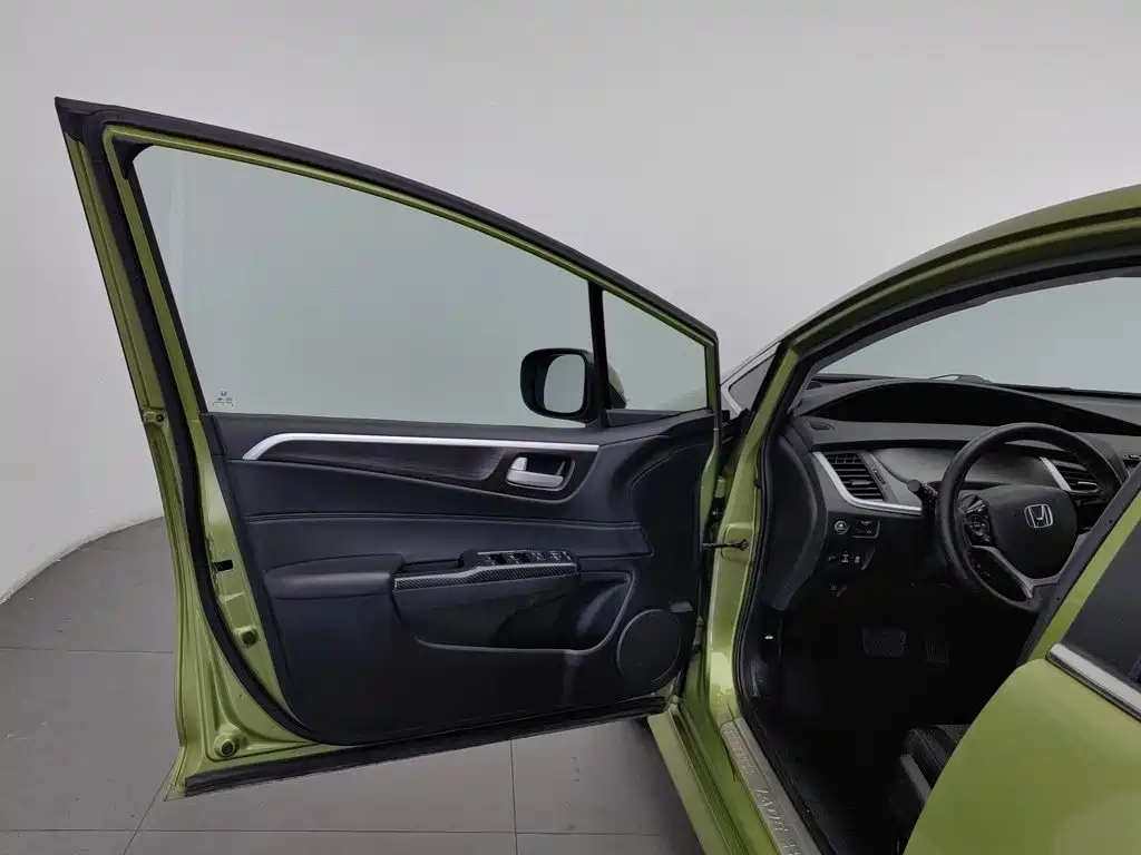 Honda Jade — миниатюра 8