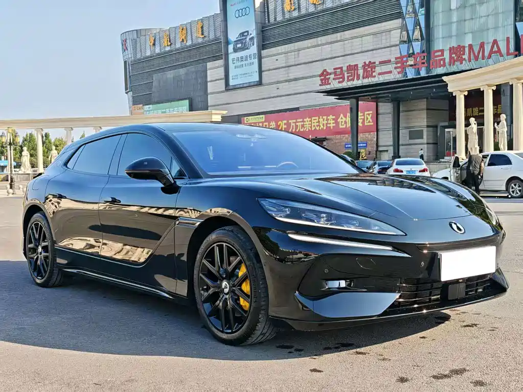 Denza Denza Z9GT — миниатюра 3