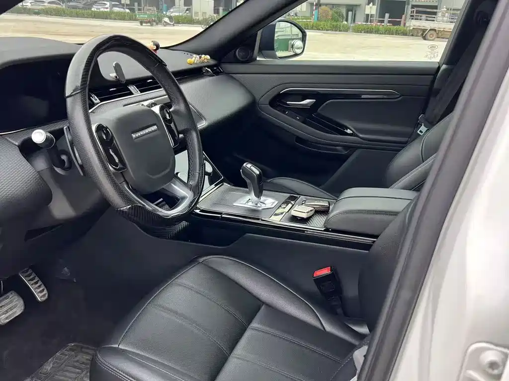 Land Rover Evoque — миниатюра 7