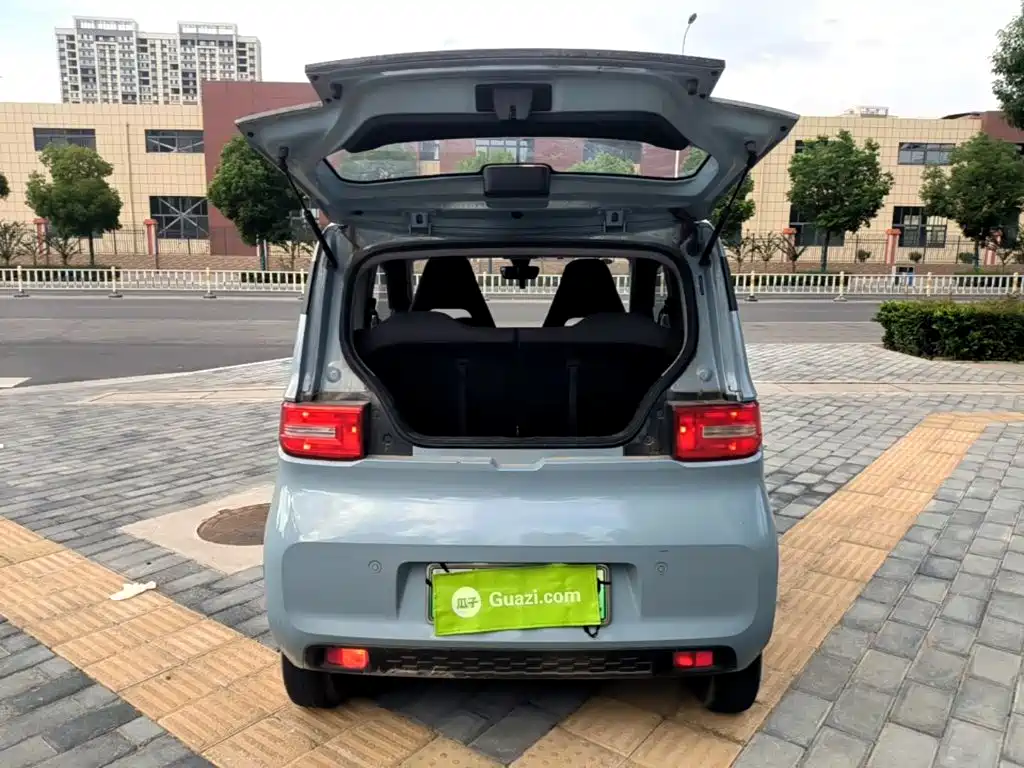 Wuling MINIEV — миниатюра 19