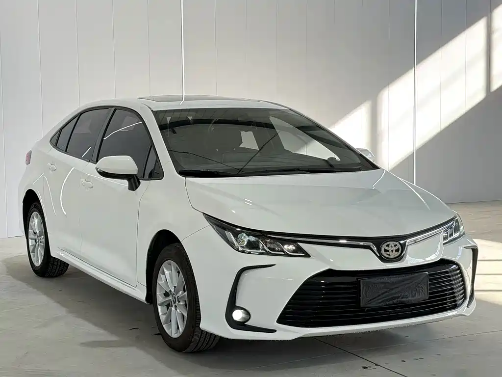 Toyota Corolla — миниатюра 3