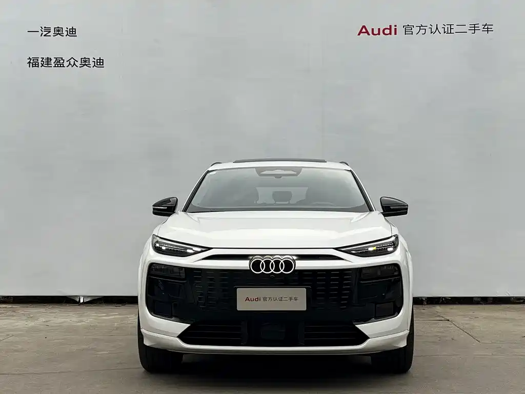 Audi Q6L e-tron — миниатюра 2