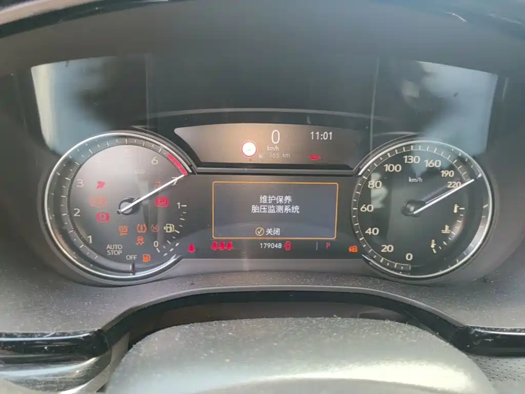 Cadillac XT5 — миниатюра 12