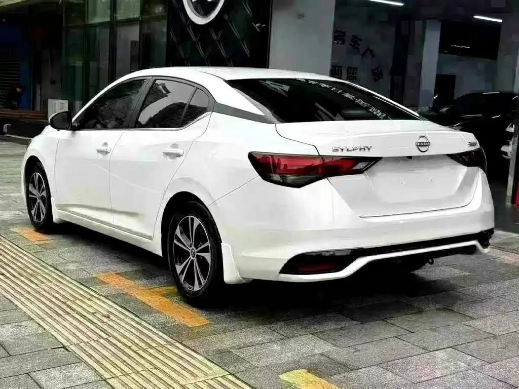 Nissan Sylphy — миниатюра 8