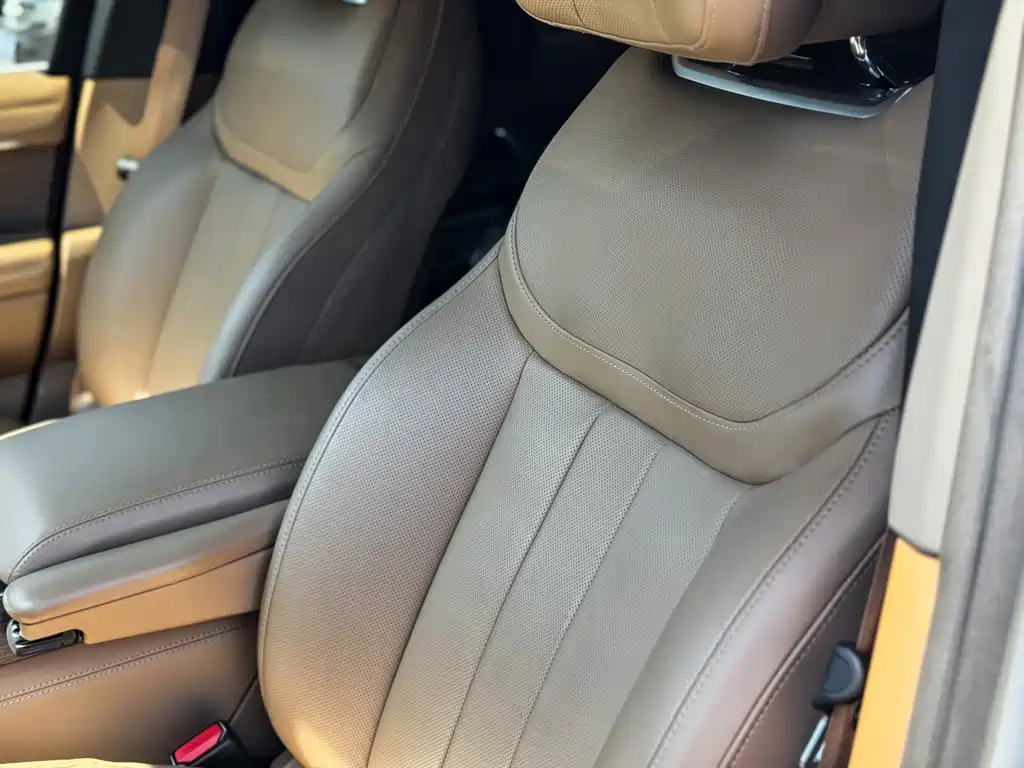 Land Rover Range Rover — миниатюра 12