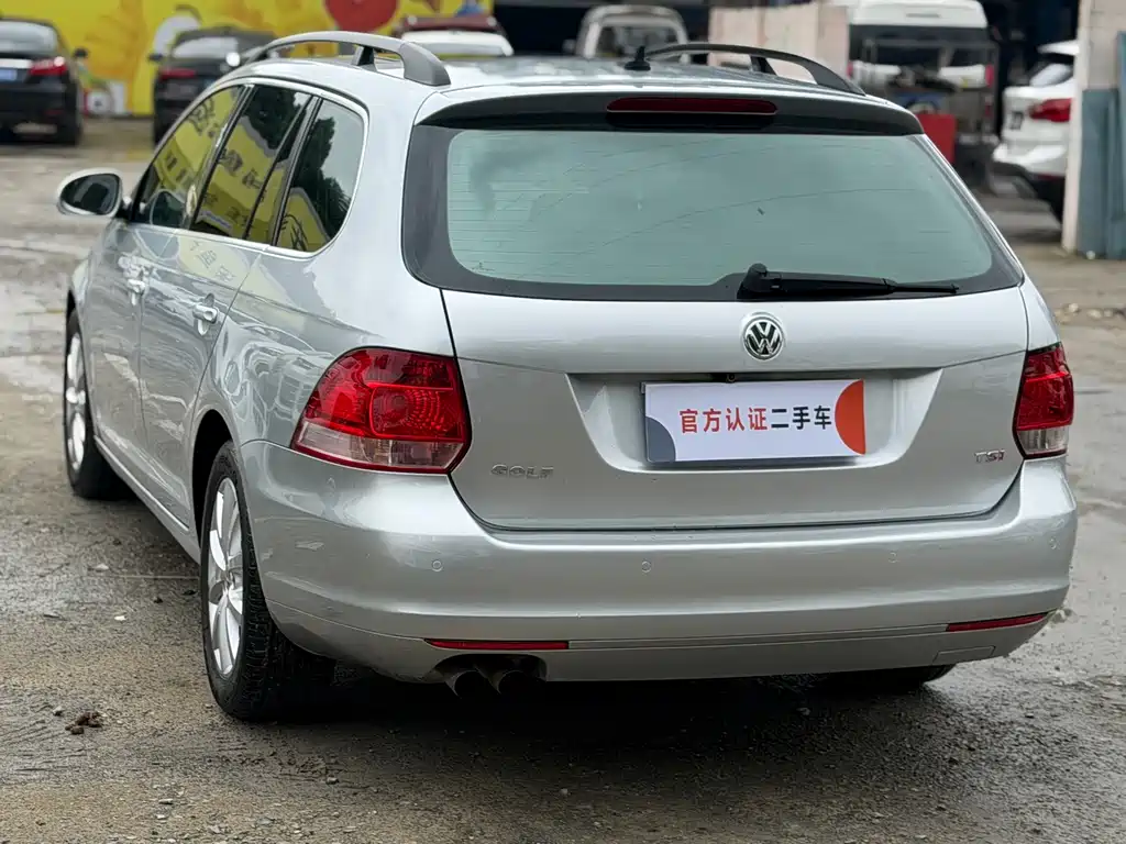 Volkswagen Golf 2011 1.4TSI Luxury