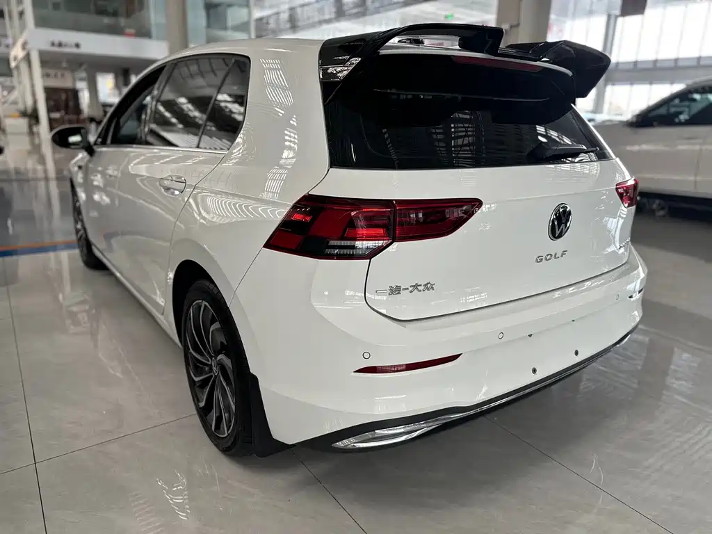 Volkswagen Golf — миниатюра 14