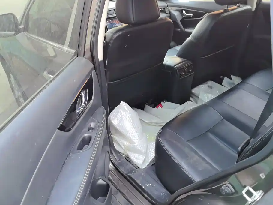 Nissan X-Trail — миниатюра 11