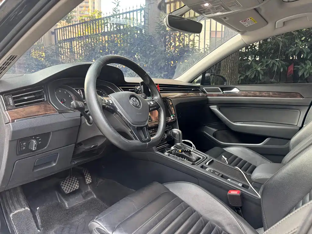 Volkswagen Magotan — миниатюра 3