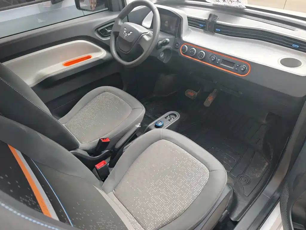Wuling MINIEV — миниатюра 7