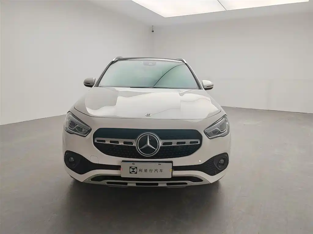 Mercedes-Benz GLA — миниатюра 16