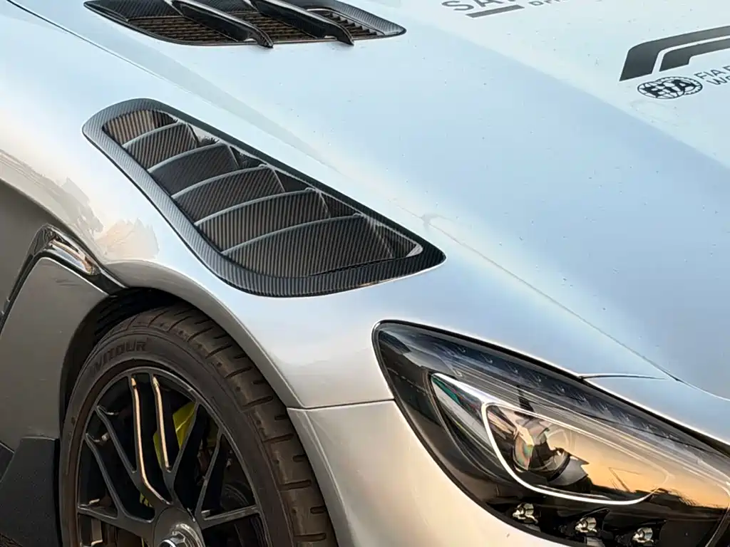 Mercedes-Benz AMG GT — миниатюра 12