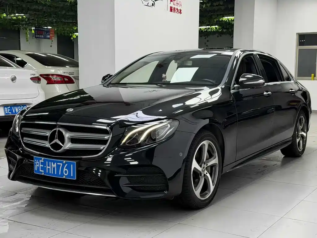 2019 Mercedes-Benz E-klasse - zdjęcie 1 z 9
