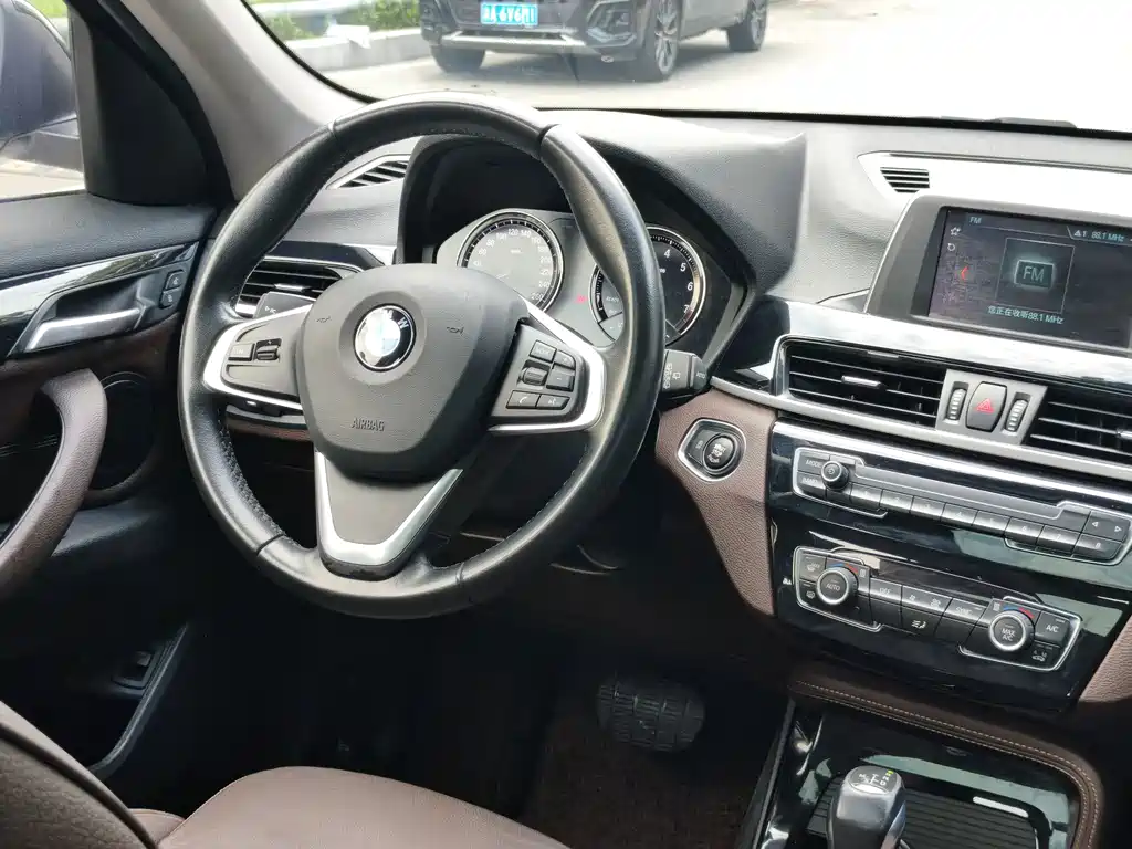 BMW X1 — миниатюра 13