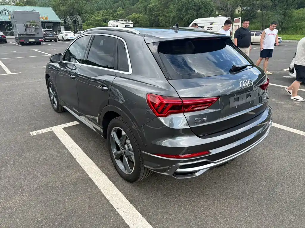 Audi Q3 — миниатюра 5