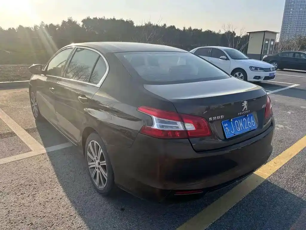 Peugeot 408 — миниатюра 8