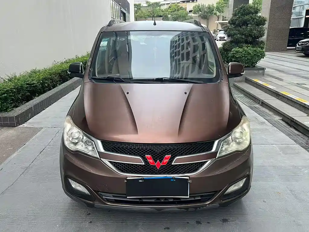 Wuling Hongguang — миниатюра 2
