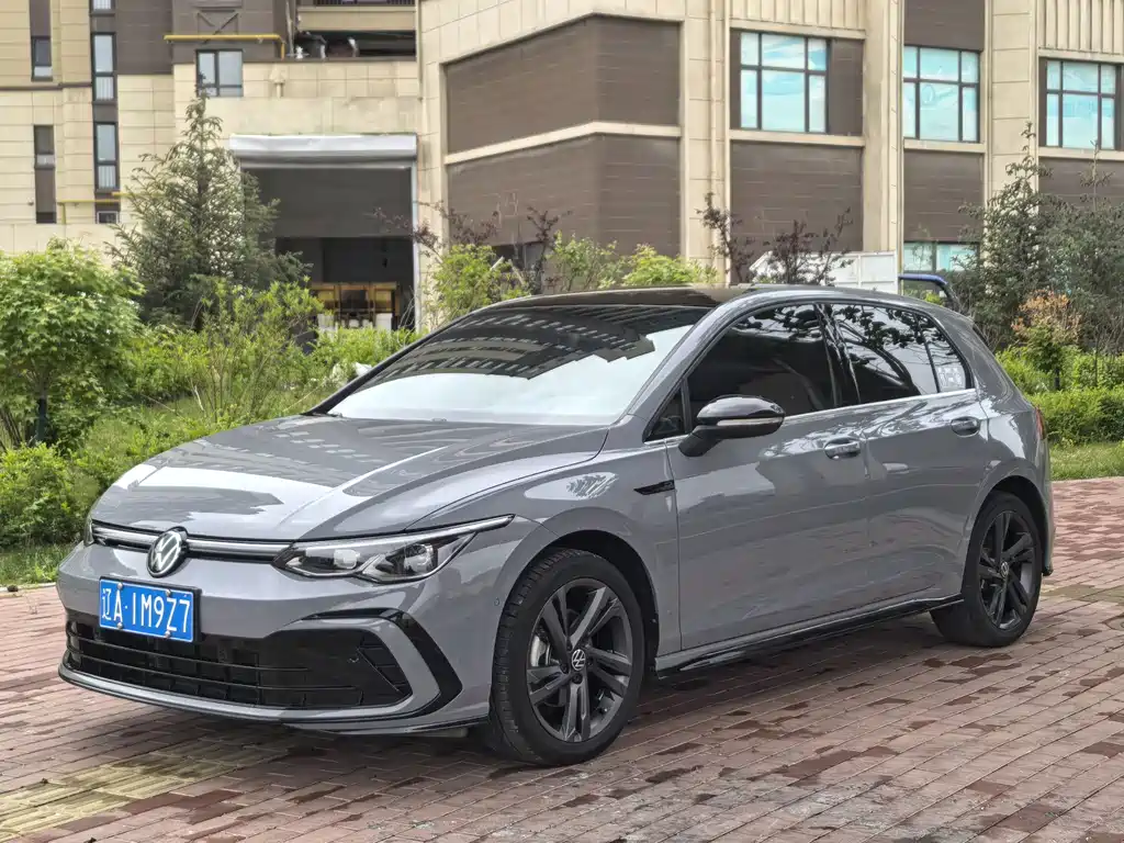 Volkswagen Golf 2022