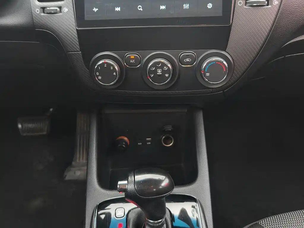 Kia K3 — миниатюра 11