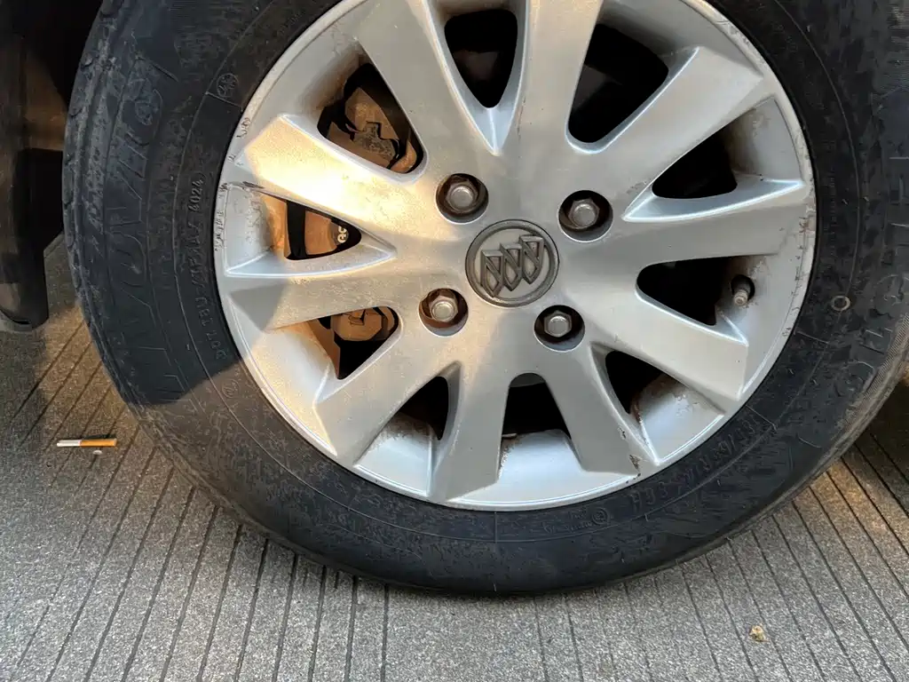 Buick Excelle — миниатюра 11