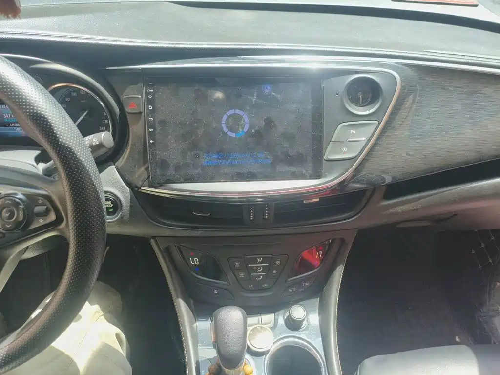 Buick Envision Plus — миниатюра 14