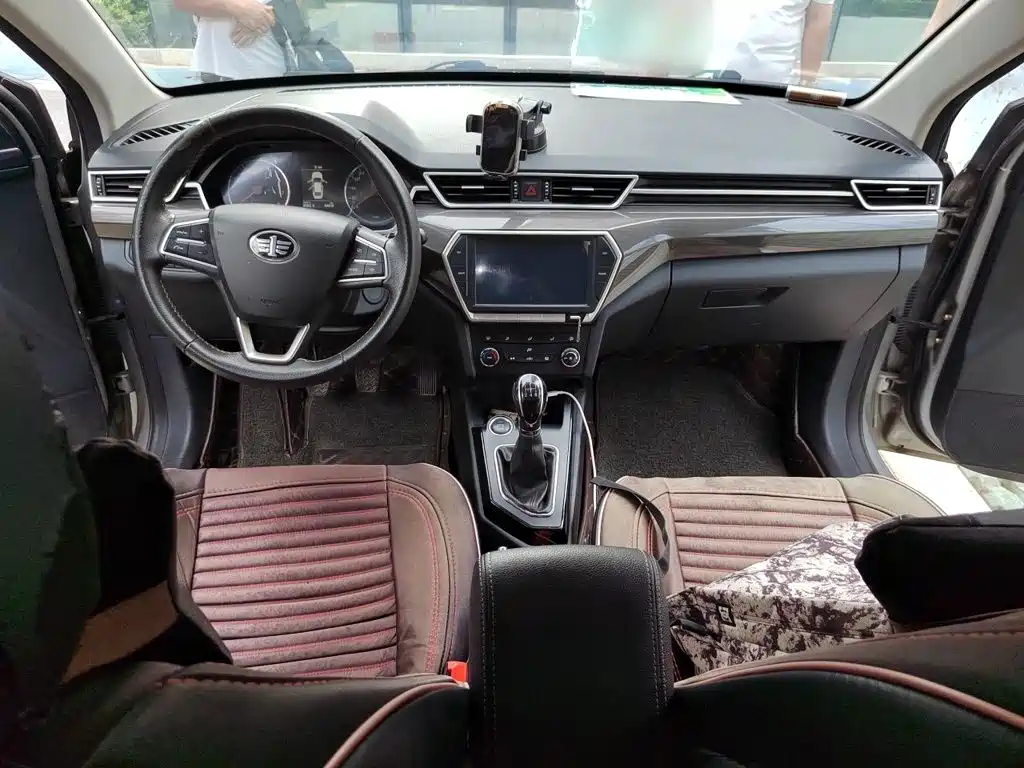 FAW Junpai CX65 — миниатюра 10