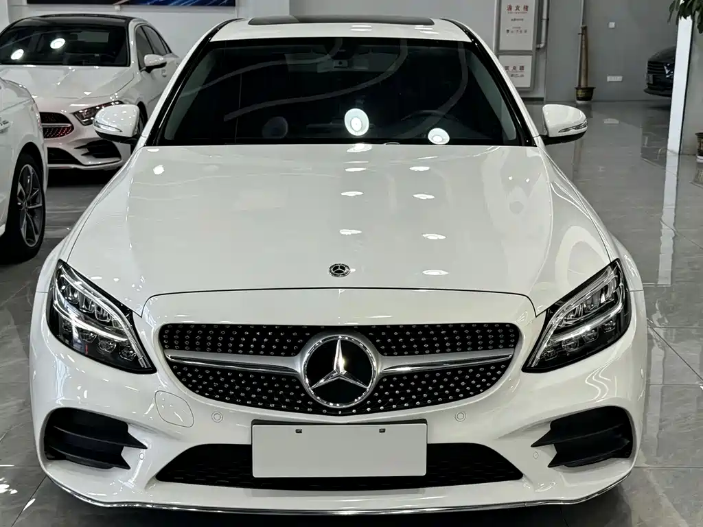 Mercedes-Benz C-Class — миниатюра 2